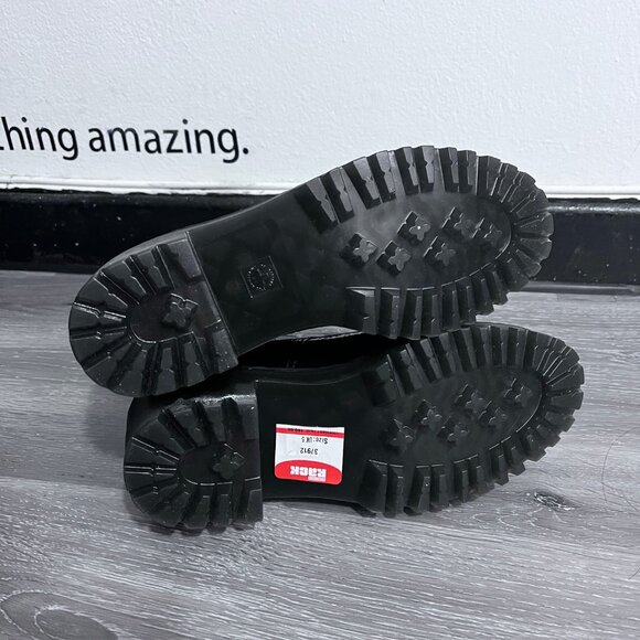 NWT Dr. Martens Rozalie Distressed Patent Heeled Chelsea Boots Sz 7 US - Picture 7 of 12